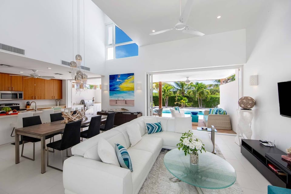 Seemless Indoor to Outdoor