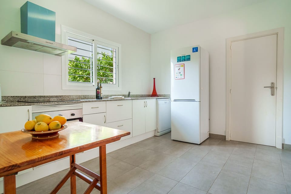 Villa in Alcudia with pool very close to the beach with all amenities