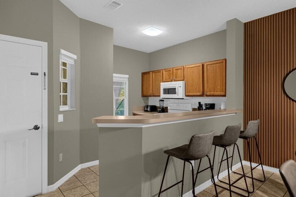 1121ParkRidgeCircle(7)