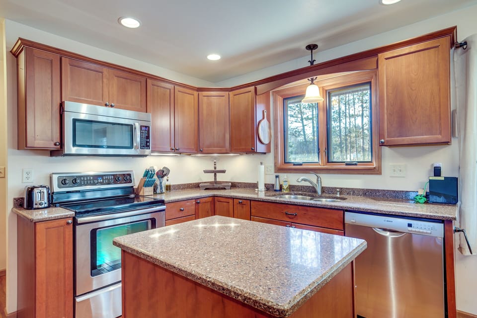 Kitchen | Cooking Basics | Coffee Maker | Trash Bags & Paper Towels