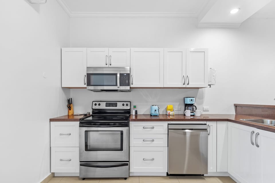 Microwave, stovetop, toaster