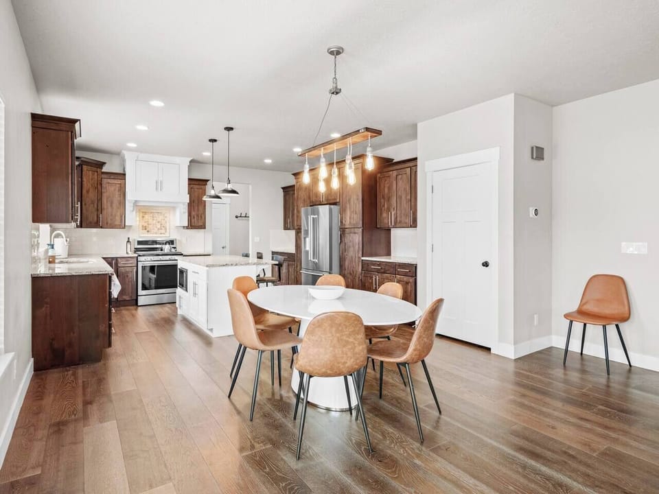 Main Floor Kitchen