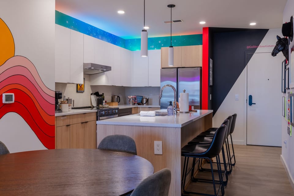 Create lasting memories in our vibrant, fun condo, perfect for groups up to 8!