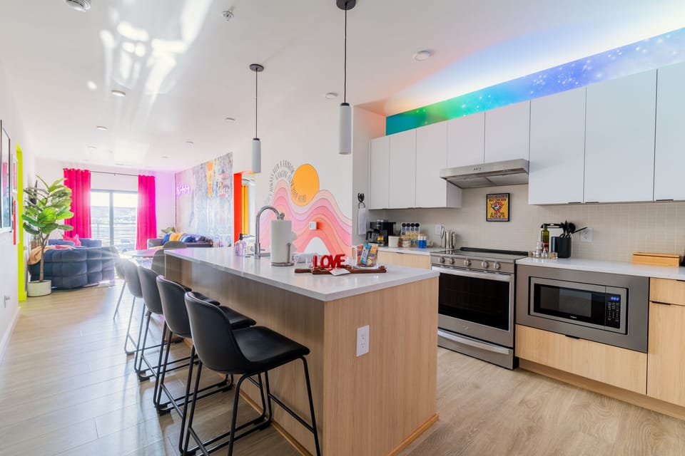 If you want to, you could cook while on vacay in Nashville! All essentials here!