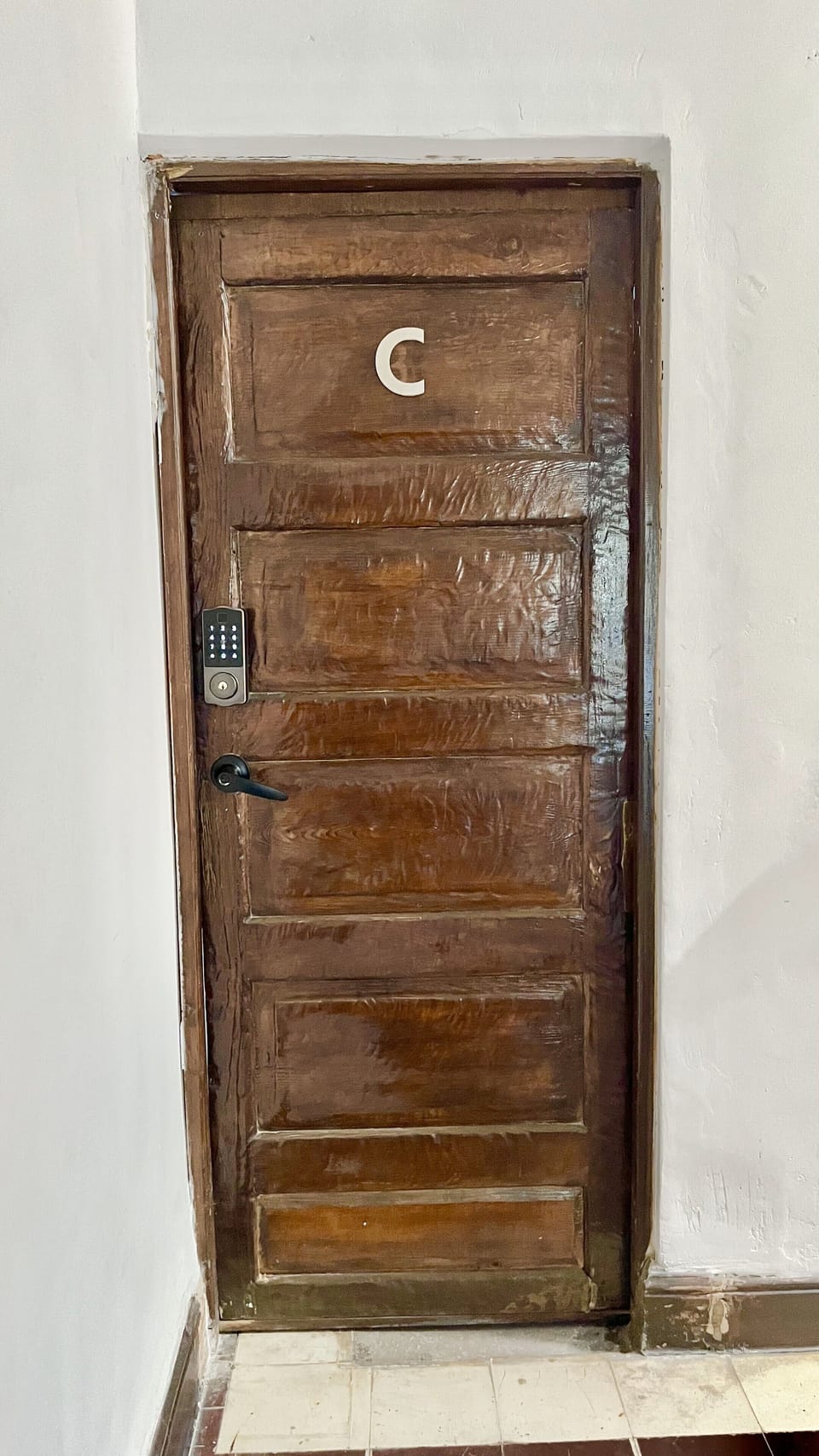 Basic Apartment | 1 bedroom, laptop workspace, rollaway beds (free), WiFi (free)