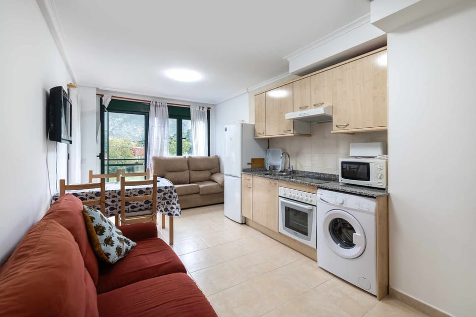 Communal lounge/ TV room,Kitchen or kitchenette