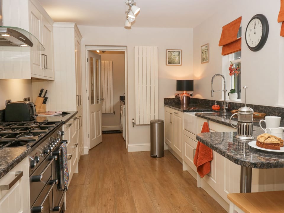 Fridge, dishwasher, electric kettle, toaster