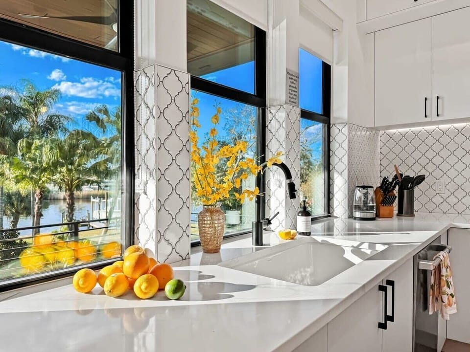 And all throughout the main area you'll have gorgeous views of the water!