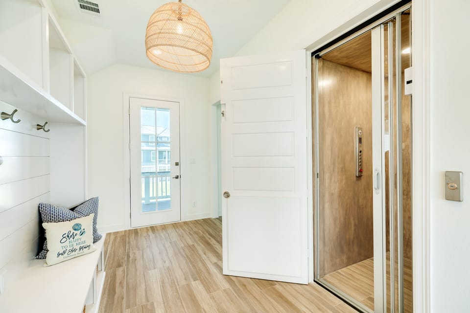 Elevator access makes unloading your bags easy as can be!