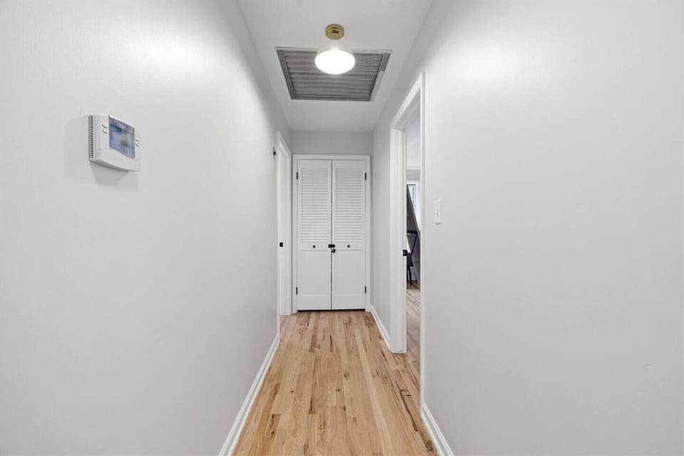 Hallway w/ thermostat