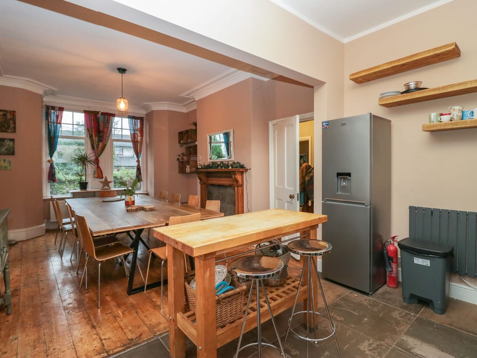 Cottage | Interior