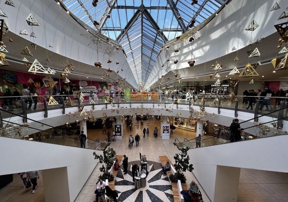 Lakeside Mall