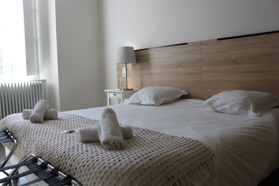 Double Room | Desk, soundproofing, free WiFi