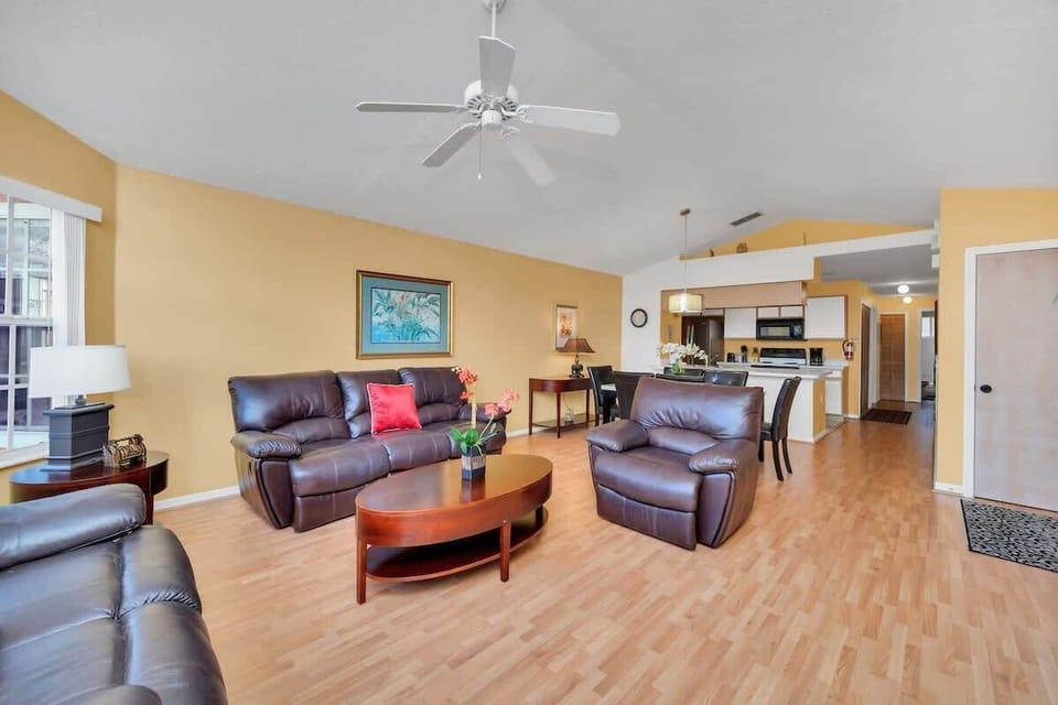 Spacious Living Room with Seamless View into the Kitchen