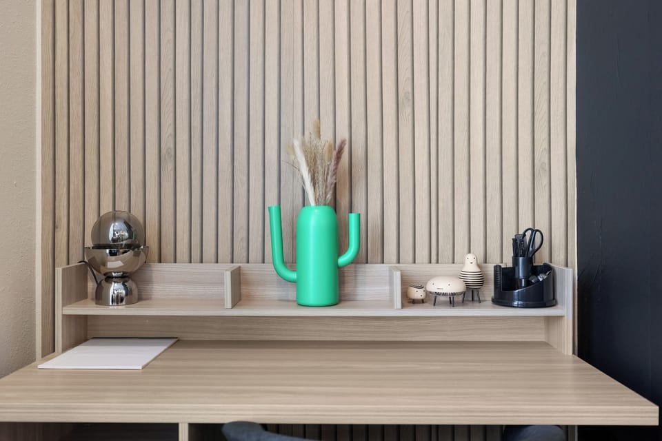 Dedicated work space with fast wifi!