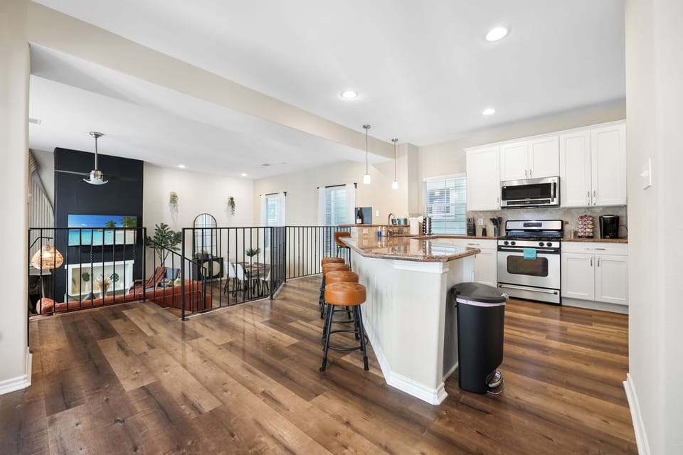 Open space kitchen with lots of seating.