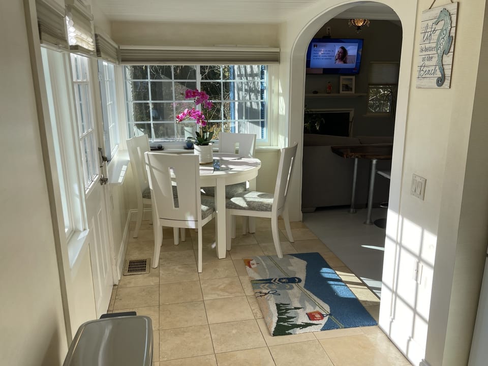 Kitchen area