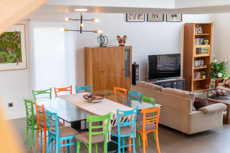 Living room,Dining area