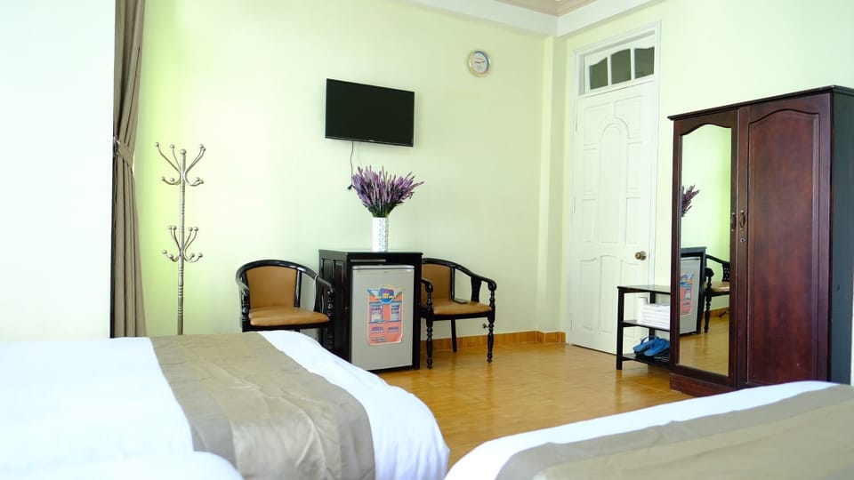 City Shared Dormitory, Multiple Beds | Desk, blackout drapes, free WiFi