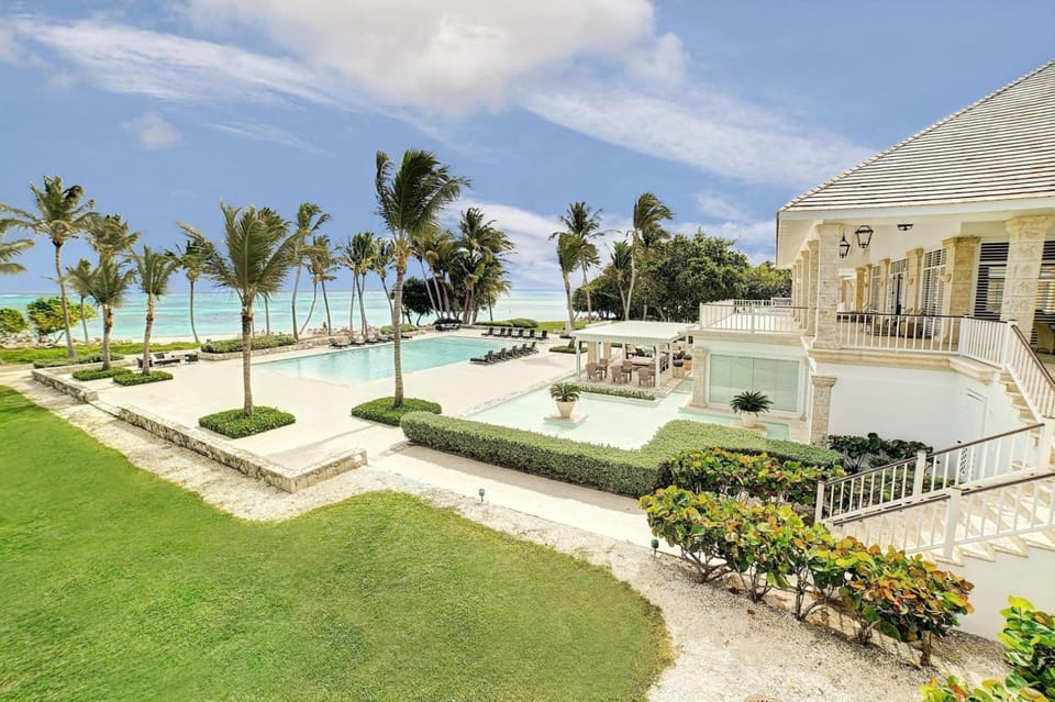 House, Smoking | 6 bedrooms