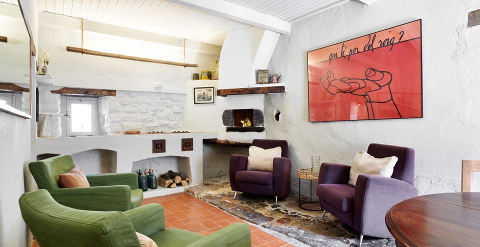 Traditional Cottage, 2 Bedrooms, Mountain View | Living area