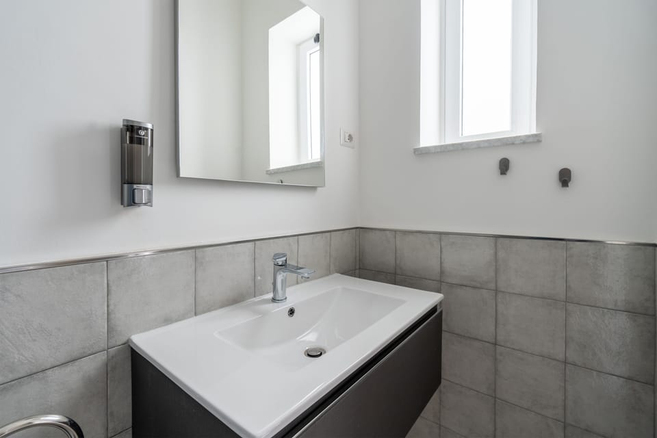 Double Room | Bathroom