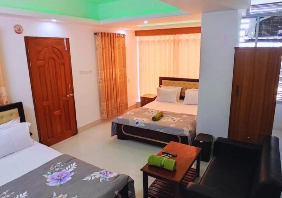 Family Room | Pillowtop beds, free WiFi