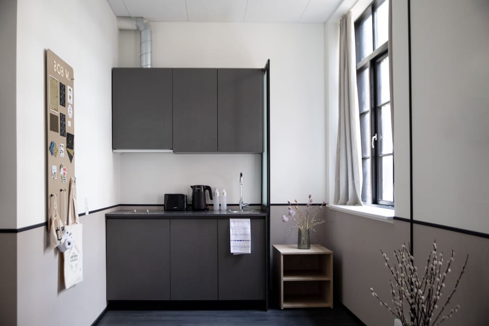 Private kitchenette