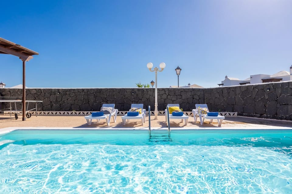 Private pool and terrace
