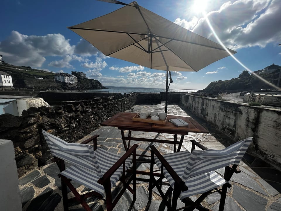 Cottage | Outdoor dining