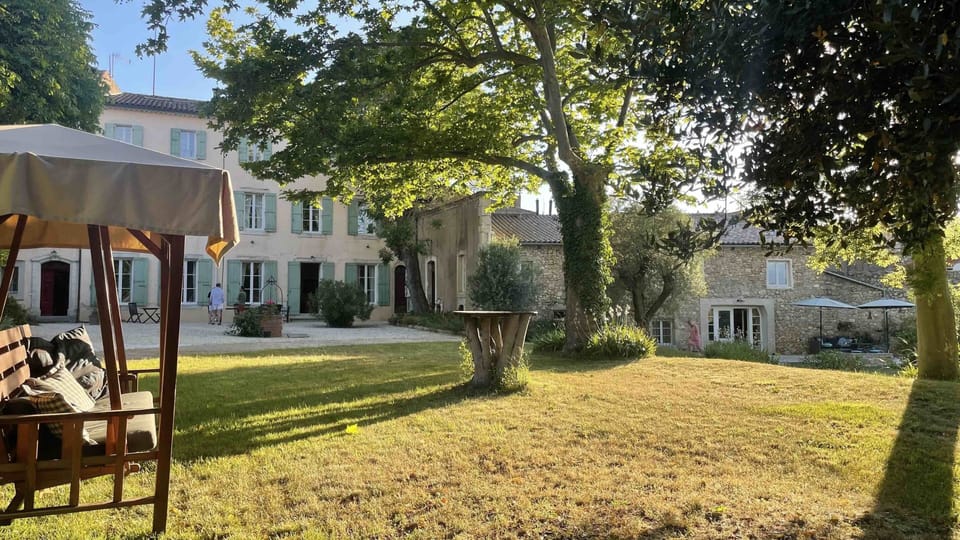 The house seen from the inside of the private garden