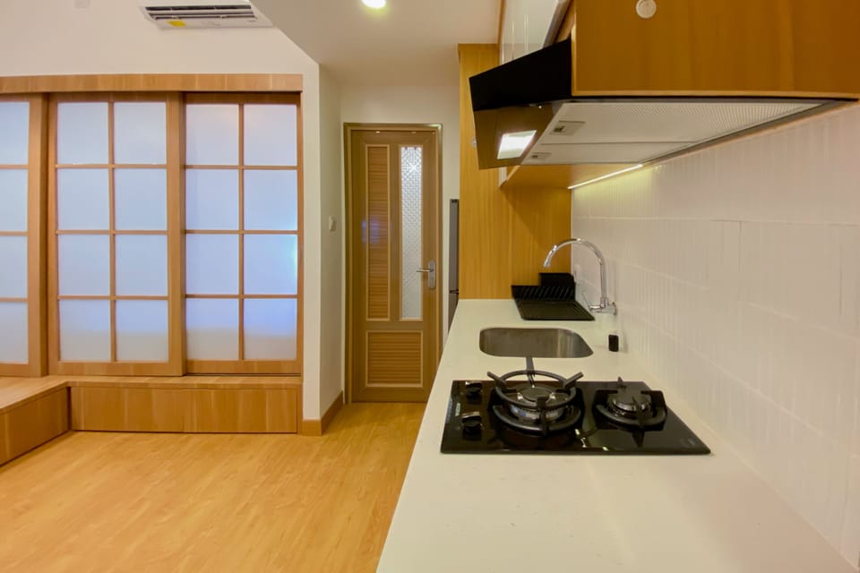 Apartment | Private kitchen | Full-size fridge, stovetop