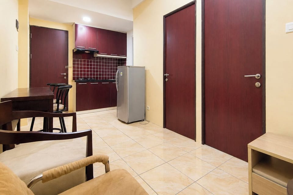Apartment | Private kitchen | Full-size fridge, stovetop