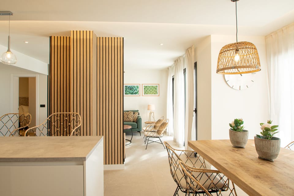 Stylish dinners in an elegant dining room designed for long conversations and happy memories.
