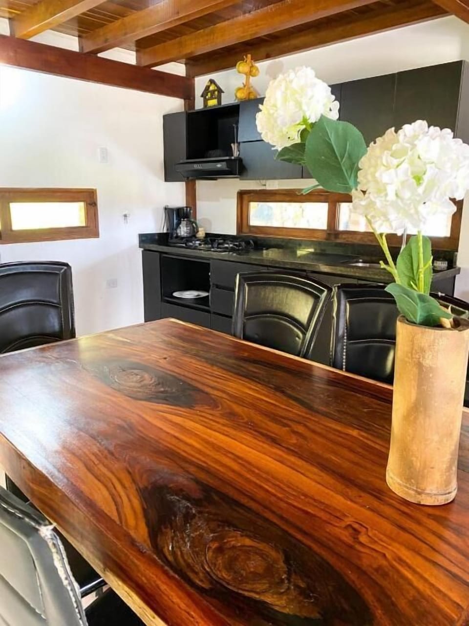 Panoramic Cabin | Dining room