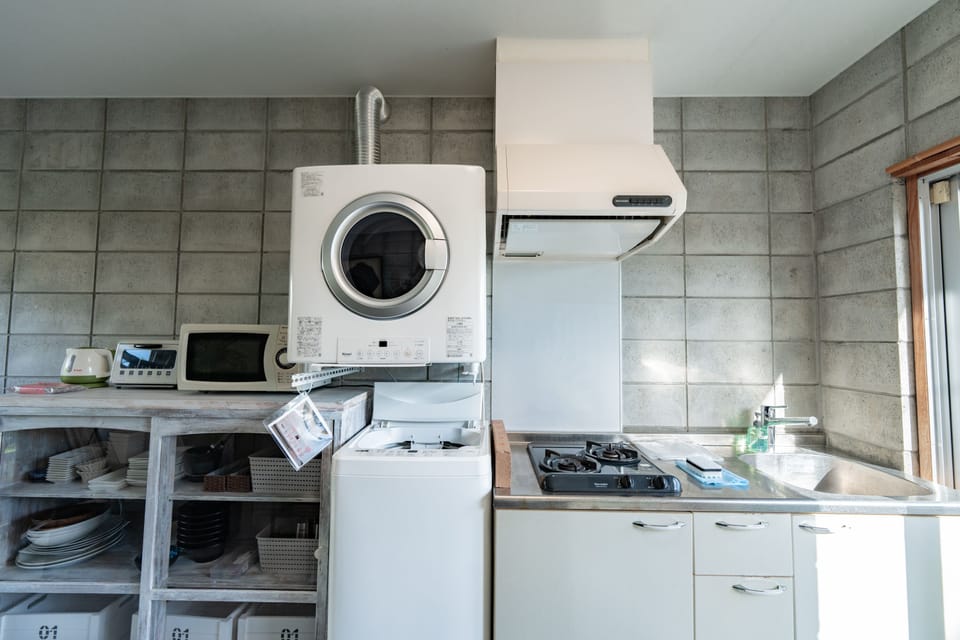 Basic Villa | Private kitchen | Mini-fridge, microwave, stovetop, electric kettle