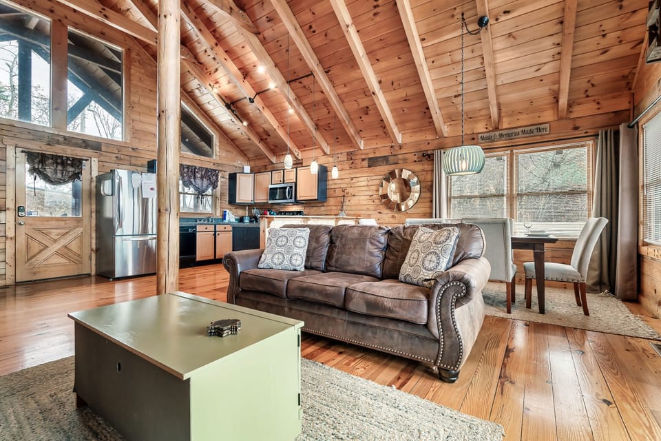 Main Level Living/Dining