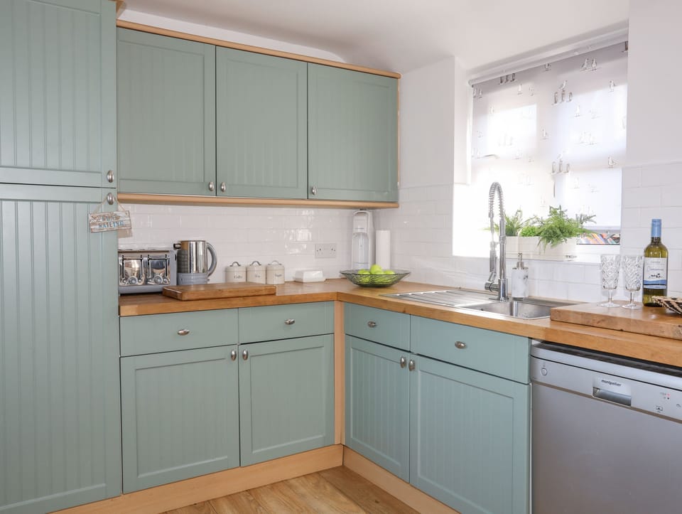 Fridge, dishwasher, electric kettle, toaster