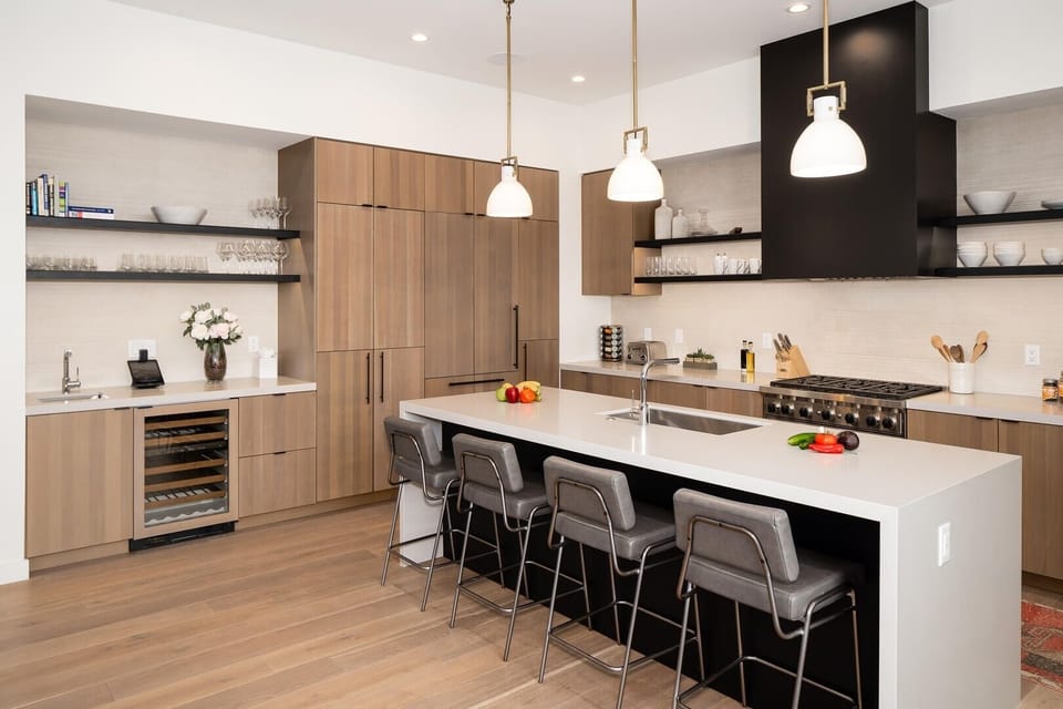 Townhome, 5 Bedrooms | Private kitchen | Coffee/tea maker