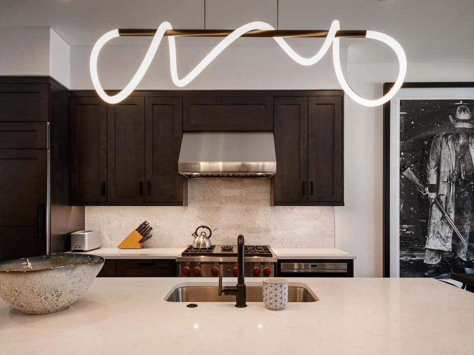 Townhome, 4 Bedrooms | Private kitchen | Coffee/tea maker