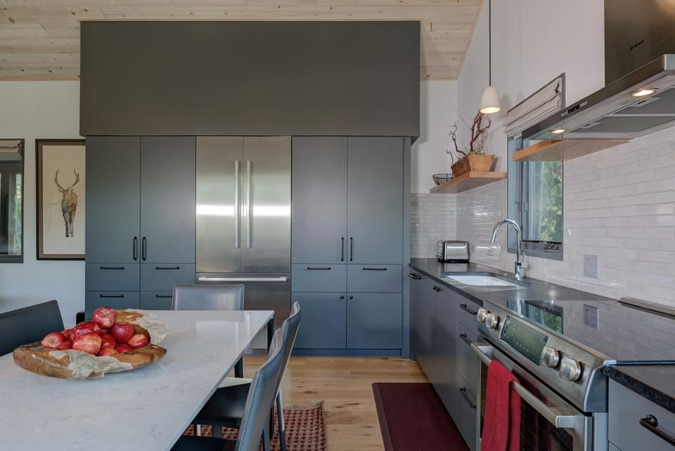 House, 3 Bedrooms | Private kitchen | Coffee/tea maker