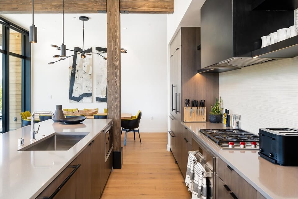 Condo, 3 Bedrooms | Private kitchen | Coffee/tea maker