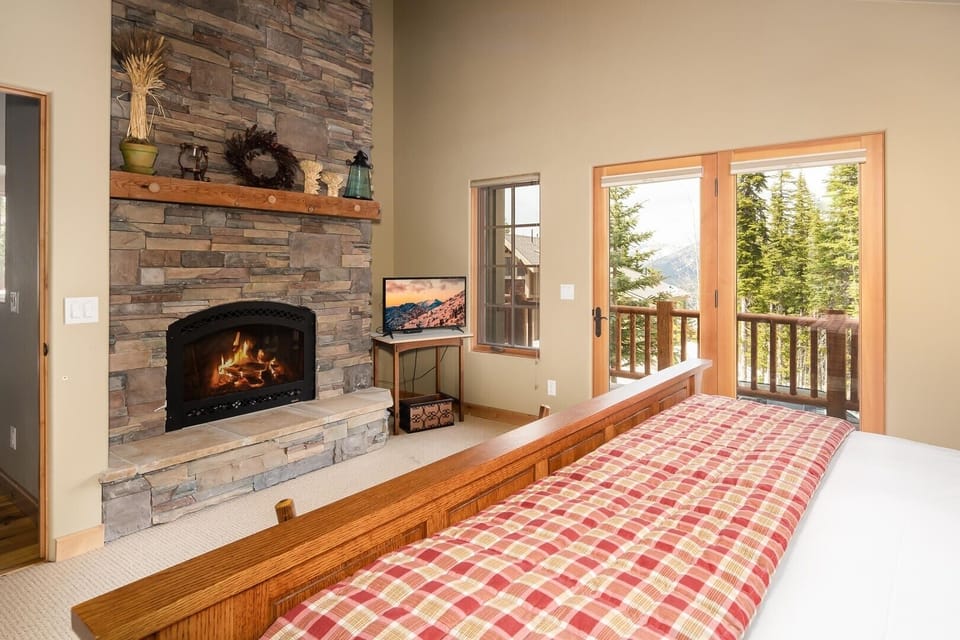 Fireplace, Indoors, Hearth, Home Decor, Furniture