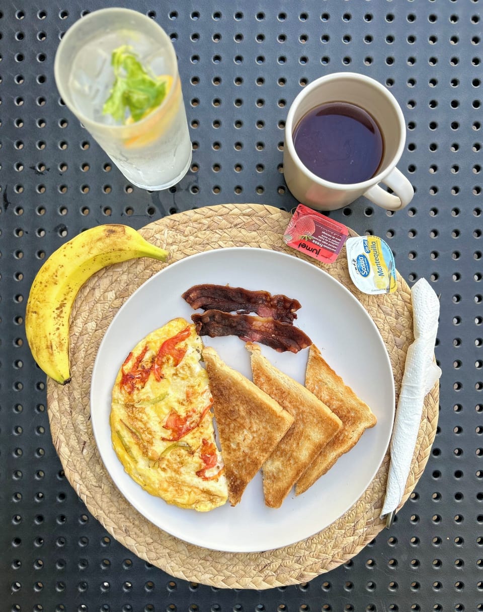 Breakfast meal