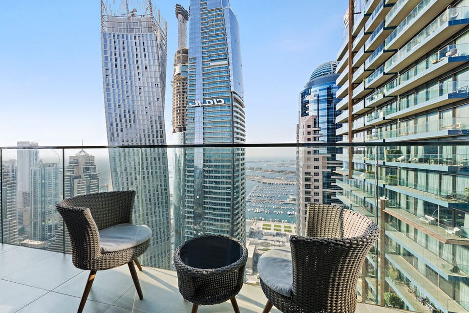 Luxury Apartment | Balcony