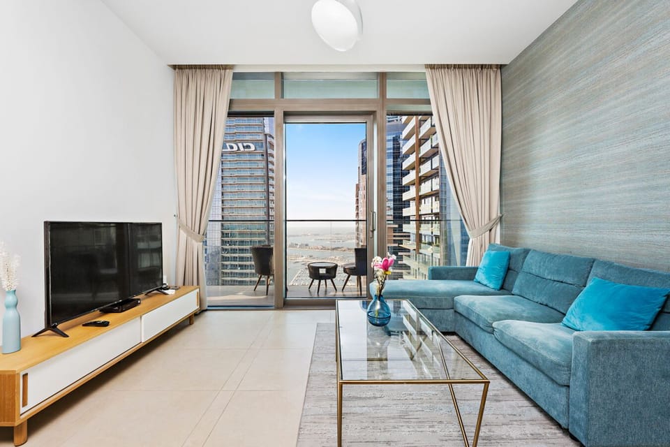 Luxury Apartment | Living area