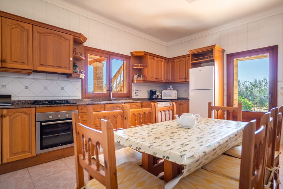 Villa in Alcudia for 8 persons with Pool and garden
