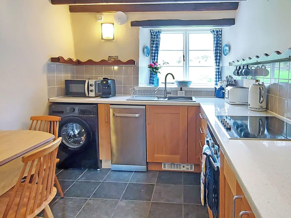 Kitchen | Little Forda, Chillaton, near Tavistock