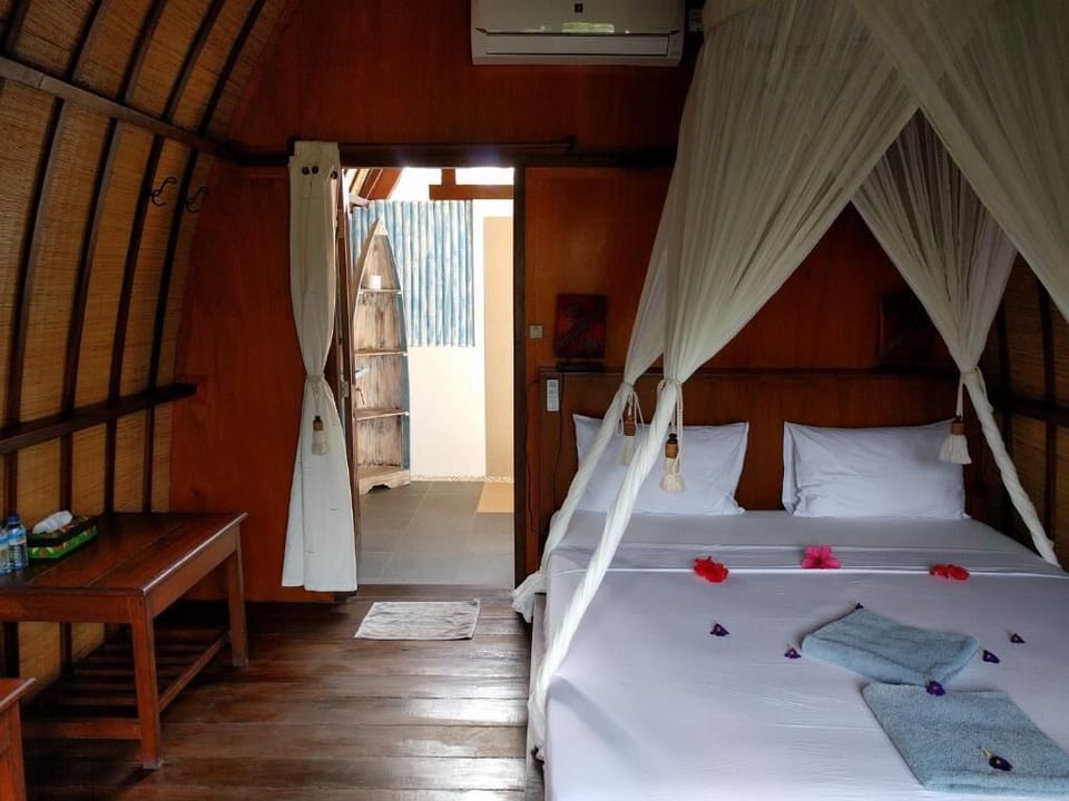 Traditional Double Room (No Hot Water in Showers/Bathroom) | In-room safe, WiFi (free), bed sheets