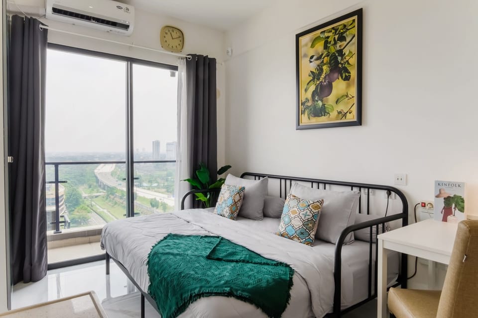 Superior Apartment | 1 bedroom, desk, free WiFi, bed sheets